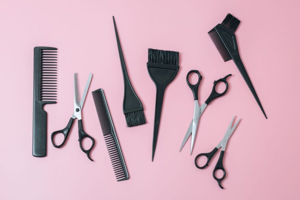 Men's grooming and beard styling at Stylelife Unisex Salon