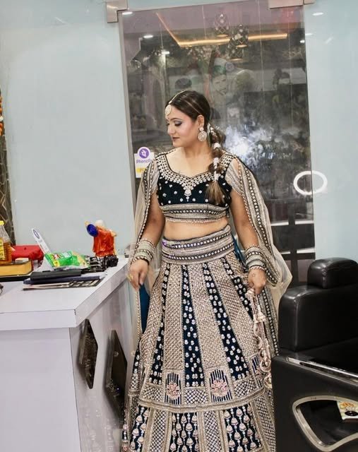 Bridal lehenga look by Stylelife
